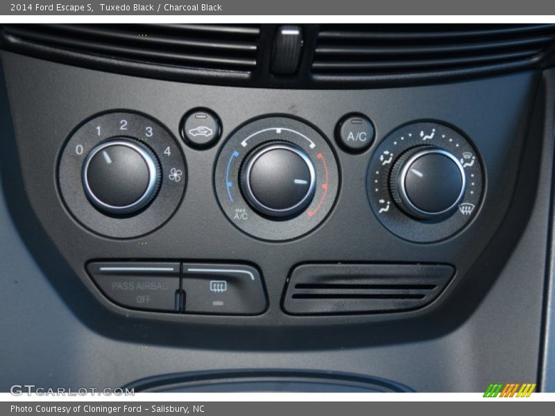 Tuxedo Black / Charcoal Black 2014 Ford Escape S