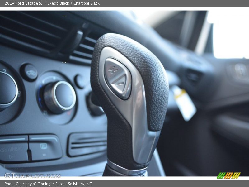 Tuxedo Black / Charcoal Black 2014 Ford Escape S