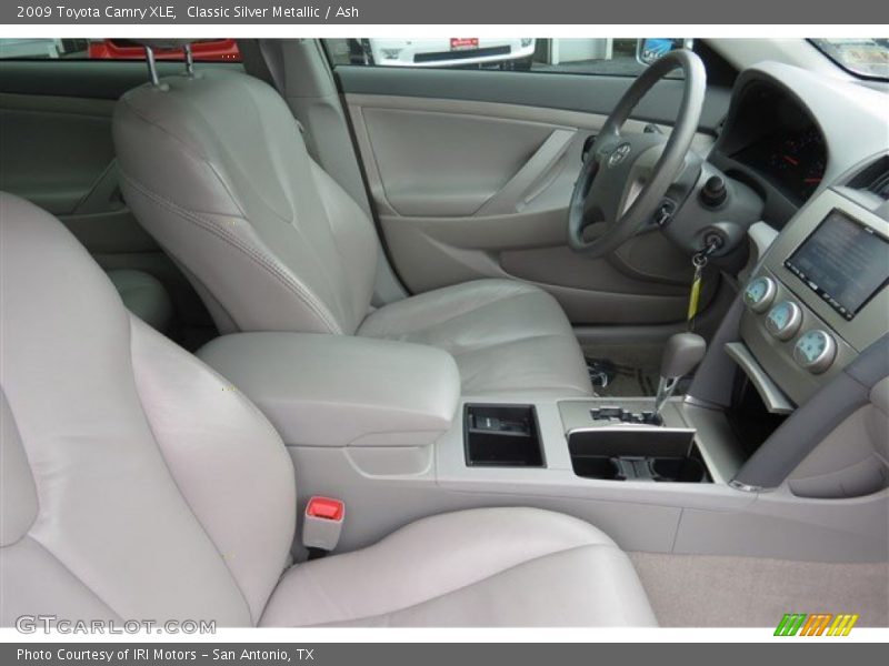 Classic Silver Metallic / Ash 2009 Toyota Camry XLE
