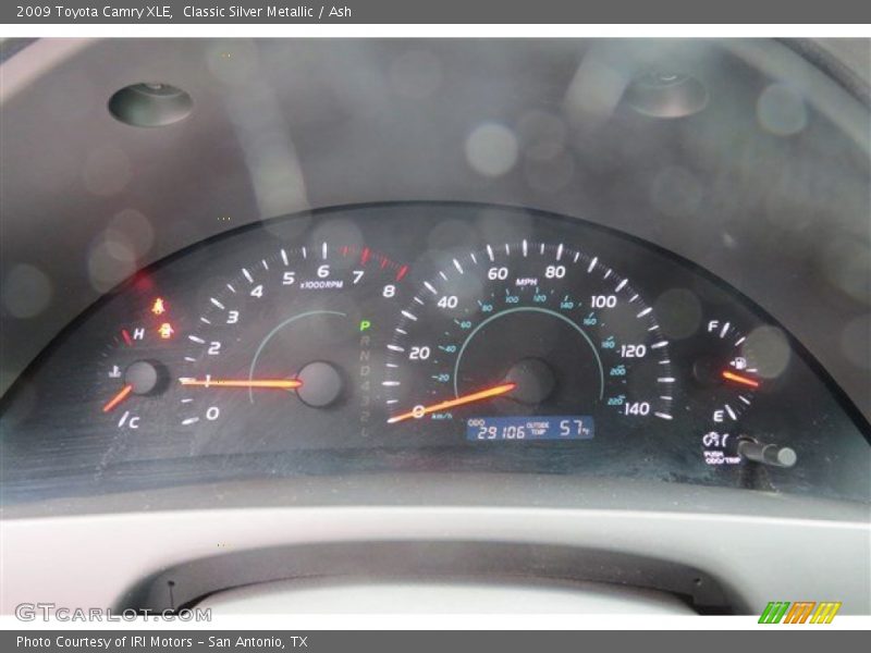 Classic Silver Metallic / Ash 2009 Toyota Camry XLE