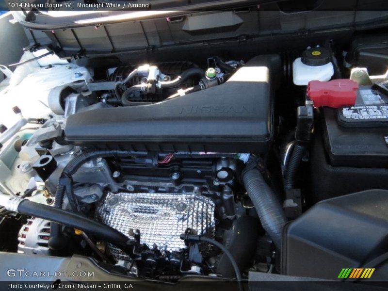 Moonlight White / Almond 2014 Nissan Rogue SV