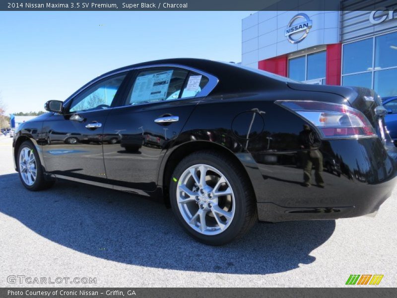Super Black / Charcoal 2014 Nissan Maxima 3.5 SV Premium