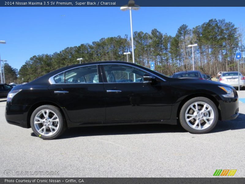 Super Black / Charcoal 2014 Nissan Maxima 3.5 SV Premium