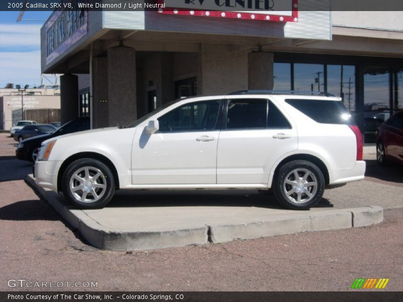 White Diamond / Light Neutral 2005 Cadillac SRX V8