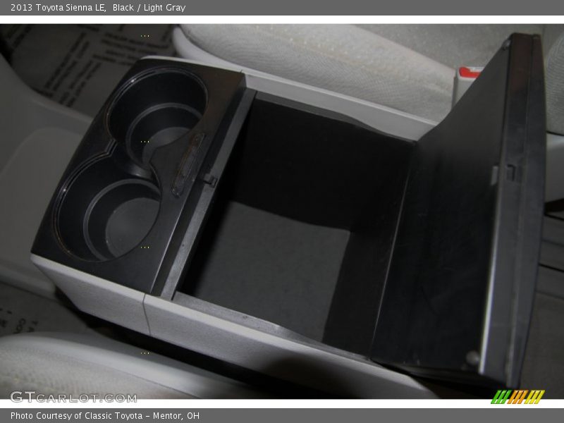 Black / Light Gray 2013 Toyota Sienna LE