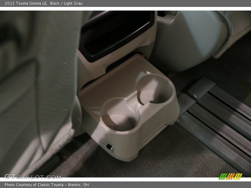 Black / Light Gray 2013 Toyota Sienna LE