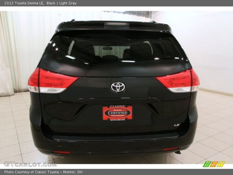 Black / Light Gray 2013 Toyota Sienna LE