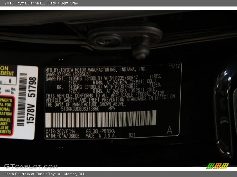 Black / Light Gray 2013 Toyota Sienna LE
