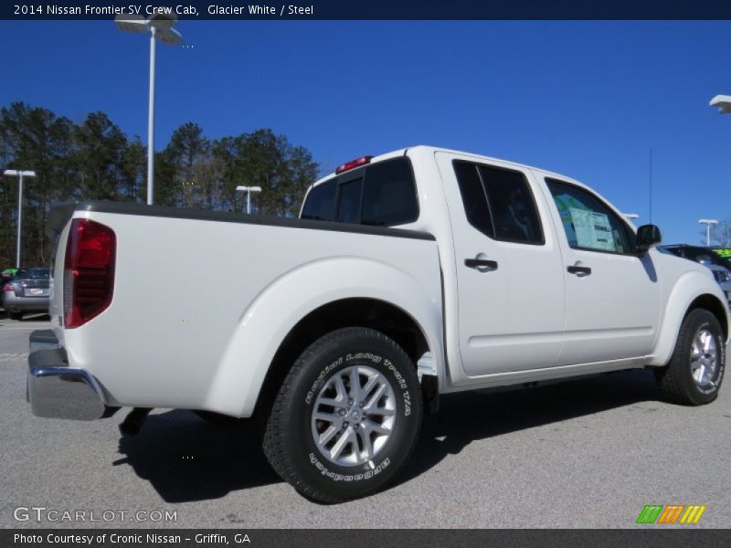 Glacier White / Steel 2014 Nissan Frontier SV Crew Cab