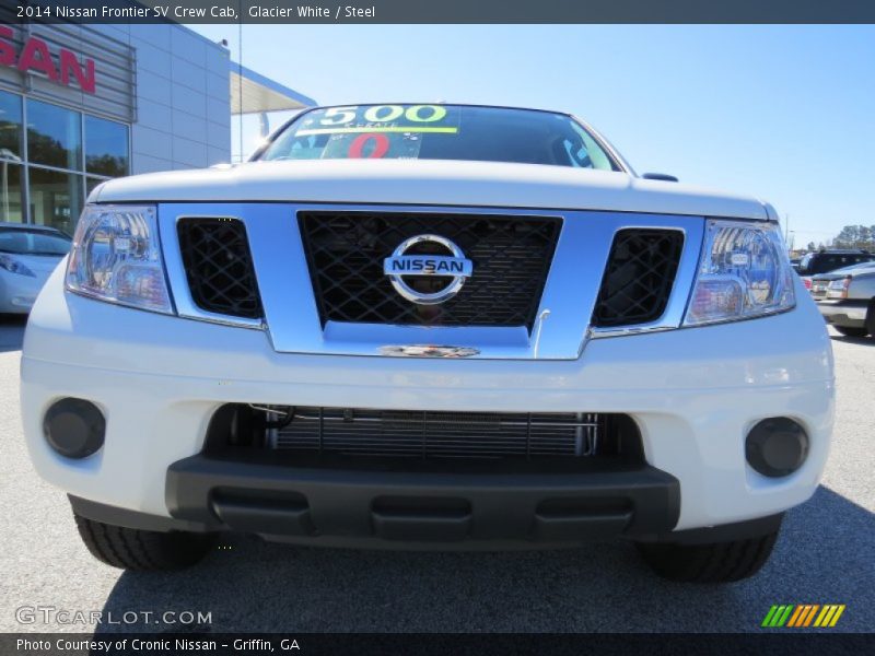 Glacier White / Steel 2014 Nissan Frontier SV Crew Cab