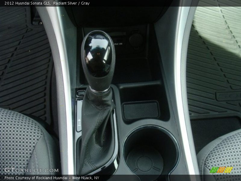 Radiant Silver / Gray 2012 Hyundai Sonata GLS