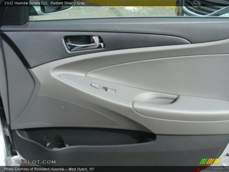 Radiant Silver / Gray 2012 Hyundai Sonata GLS