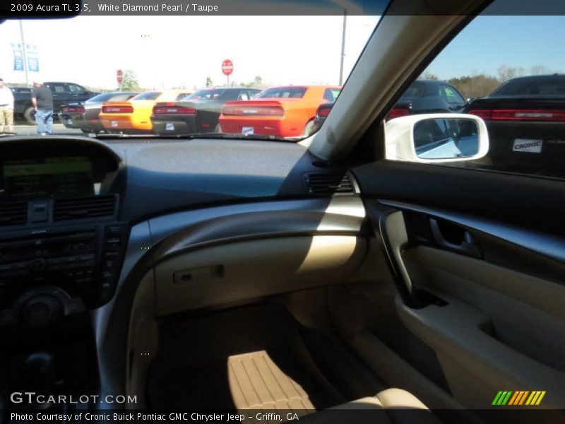 White Diamond Pearl / Taupe 2009 Acura TL 3.5
