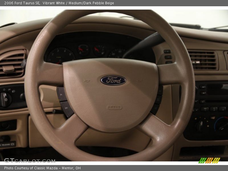 Vibrant White / Medium/Dark Pebble Beige 2006 Ford Taurus SE