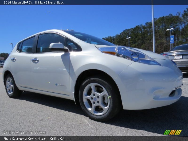 Brilliant Silver / Black 2014 Nissan LEAF SV