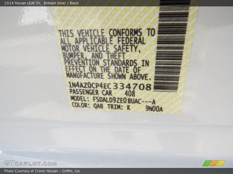 Brilliant Silver / Black 2014 Nissan LEAF SV