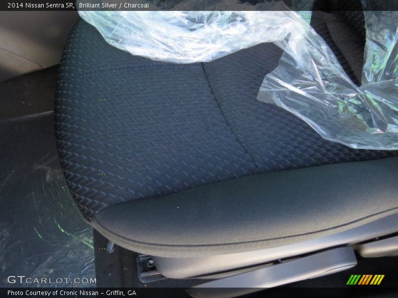 Brilliant Silver / Charcoal 2014 Nissan Sentra SR