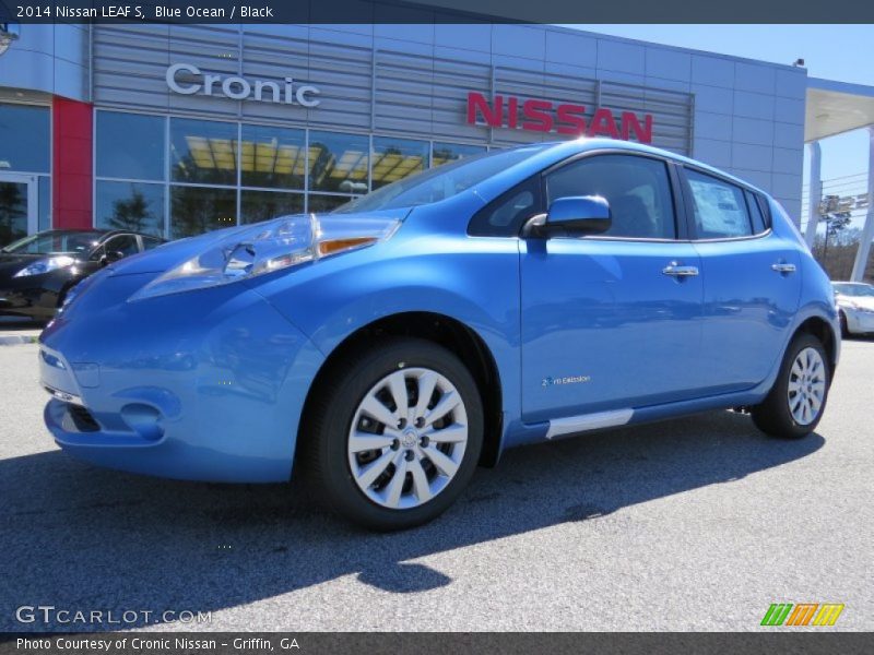 Blue Ocean / Black 2014 Nissan LEAF S