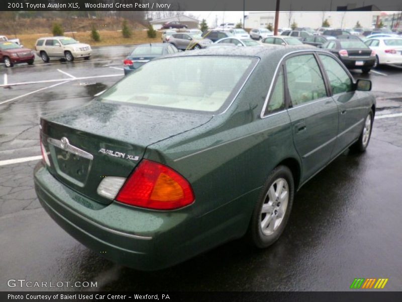 Woodland Green Pearl / Ivory 2001 Toyota Avalon XLS