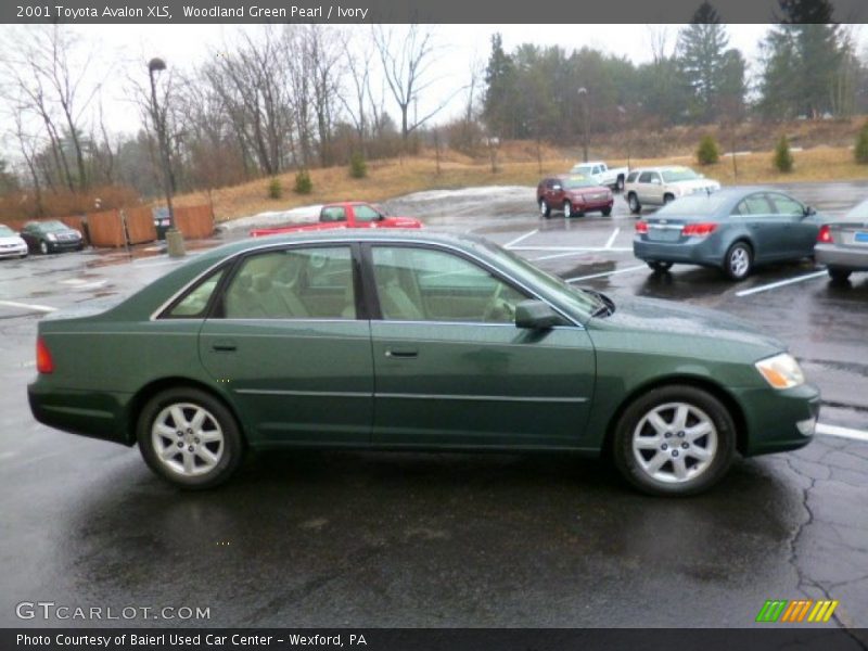 Woodland Green Pearl / Ivory 2001 Toyota Avalon XLS