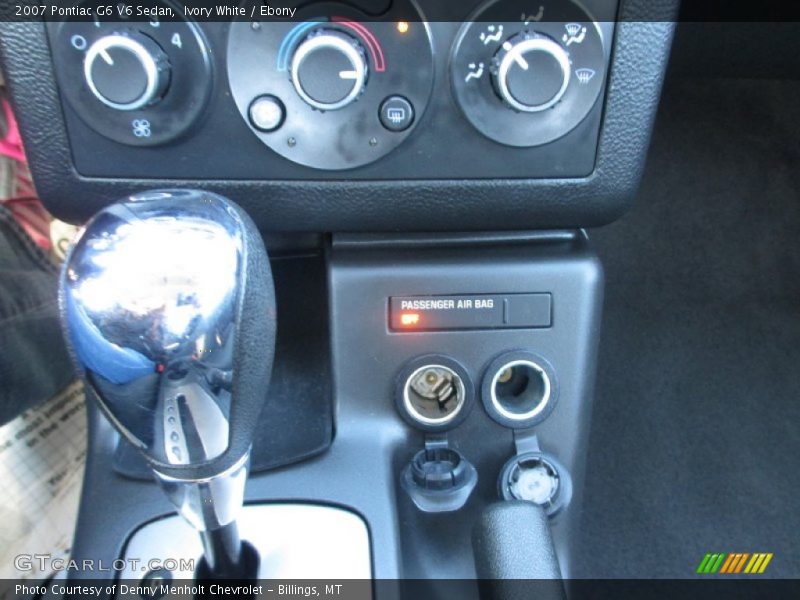 Ivory White / Ebony 2007 Pontiac G6 V6 Sedan