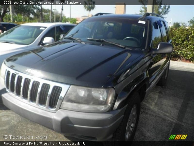 Black / Sandstone 2002 Jeep Grand Cherokee Laredo