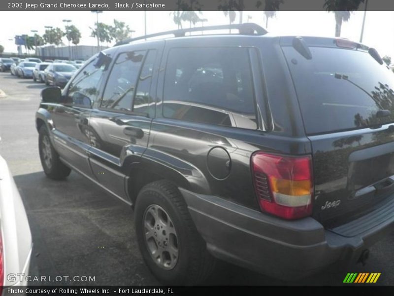 Black / Sandstone 2002 Jeep Grand Cherokee Laredo