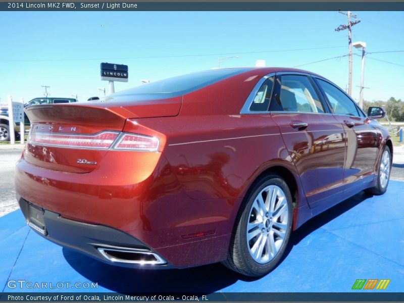Sunset / Light Dune 2014 Lincoln MKZ FWD