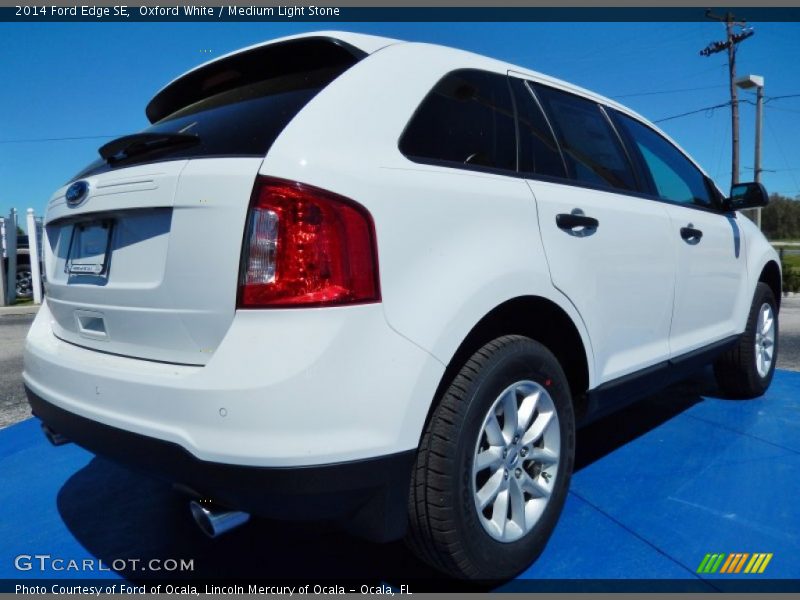 Oxford White / Medium Light Stone 2014 Ford Edge SE