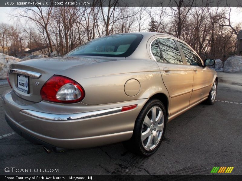 Topaz Metallic / Ivory 2005 Jaguar X-Type 3.0