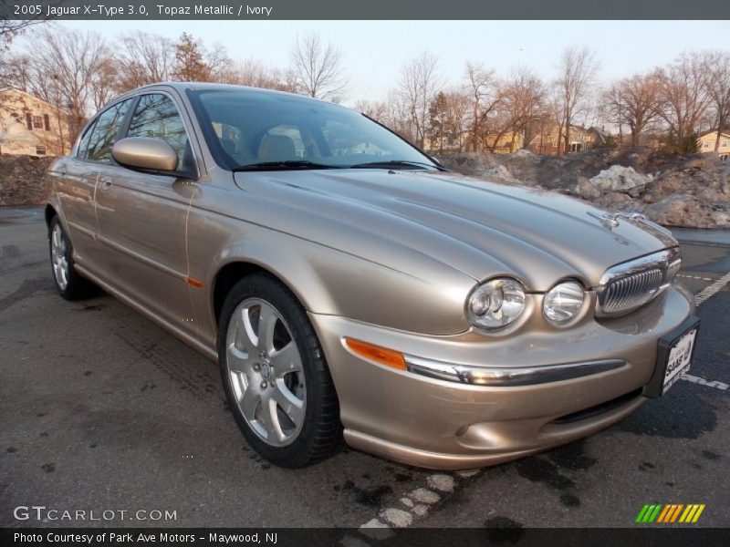 Topaz Metallic / Ivory 2005 Jaguar X-Type 3.0
