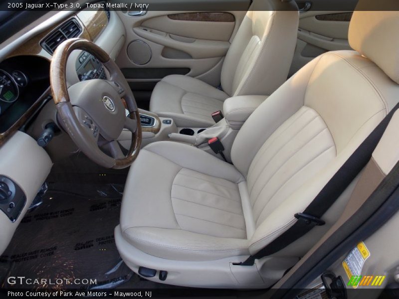Topaz Metallic / Ivory 2005 Jaguar X-Type 3.0