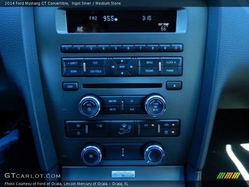 Controls of 2014 Mustang GT Convertible