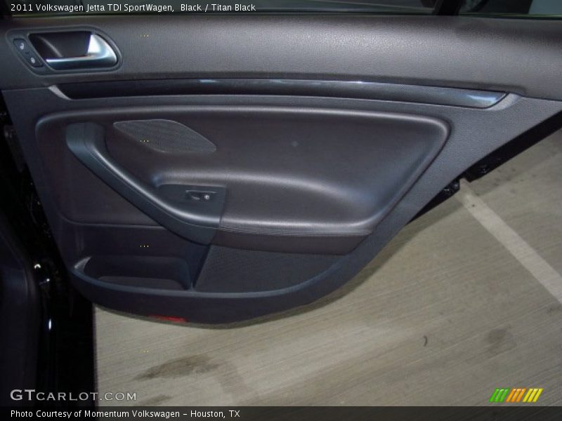 Black / Titan Black 2011 Volkswagen Jetta TDI SportWagen