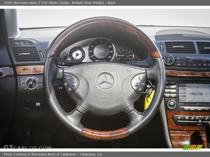  2005 E 500 4Matic Sedan Steering Wheel