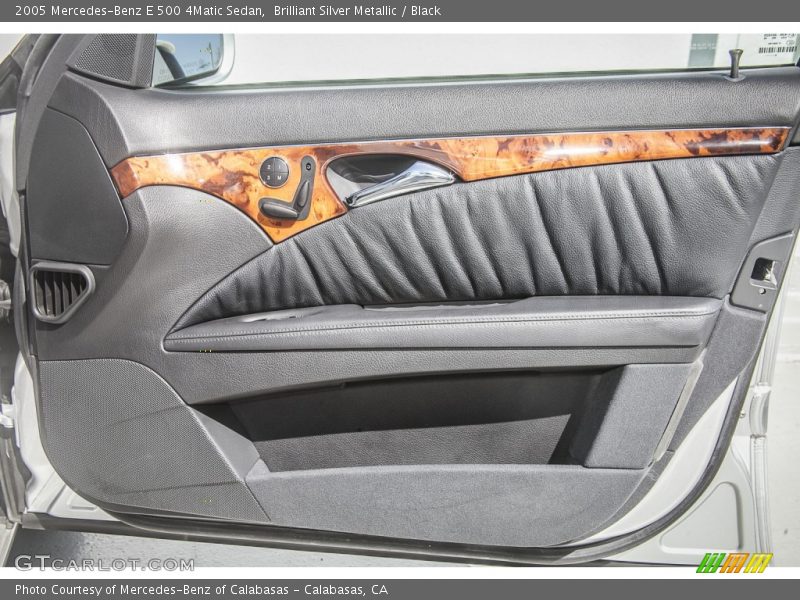 Door Panel of 2005 E 500 4Matic Sedan