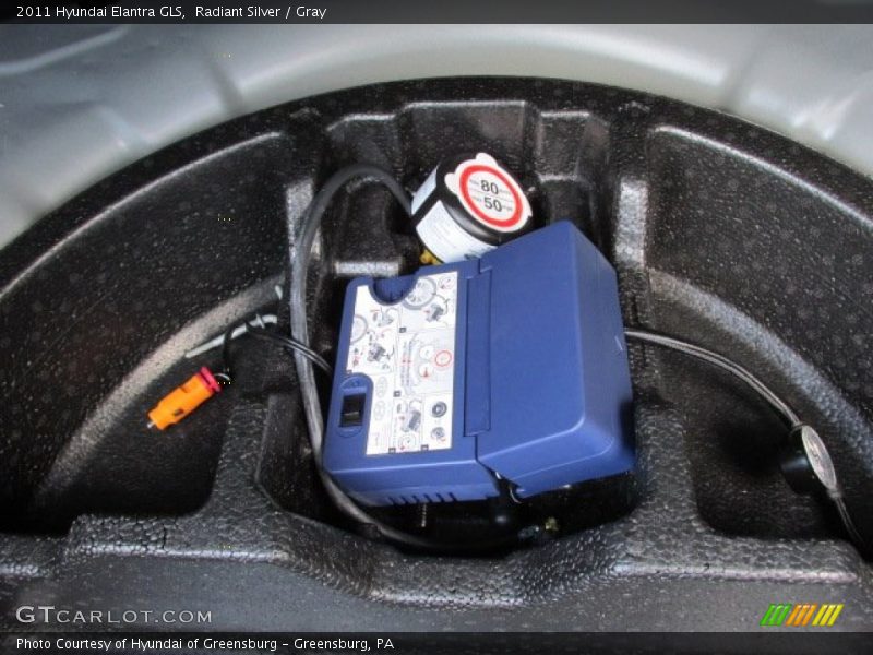 Radiant Silver / Gray 2011 Hyundai Elantra GLS