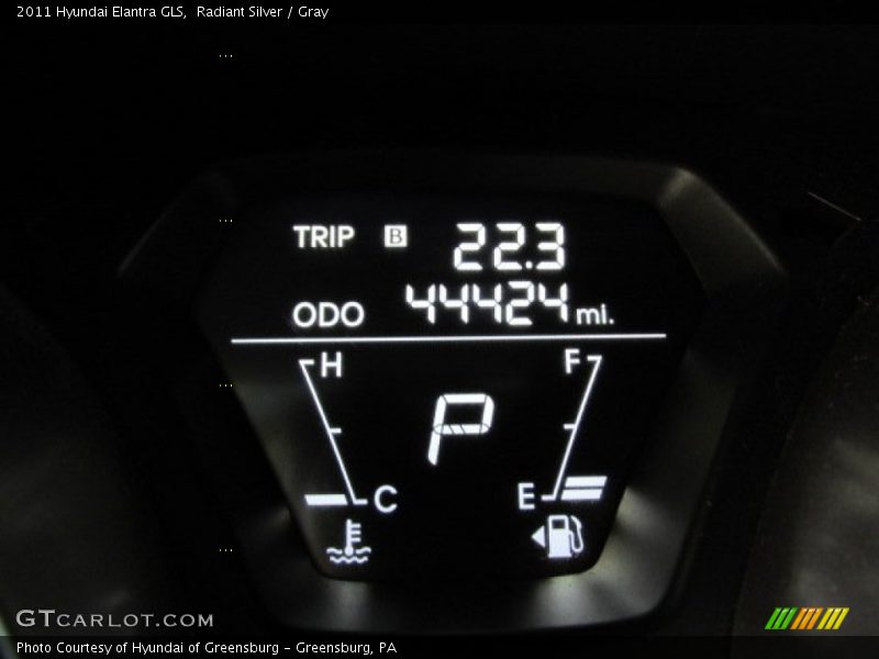 Radiant Silver / Gray 2011 Hyundai Elantra GLS