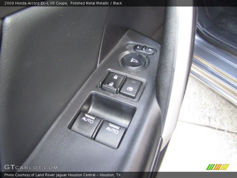 Controls of 2009 Accord EX-L V6 Coupe