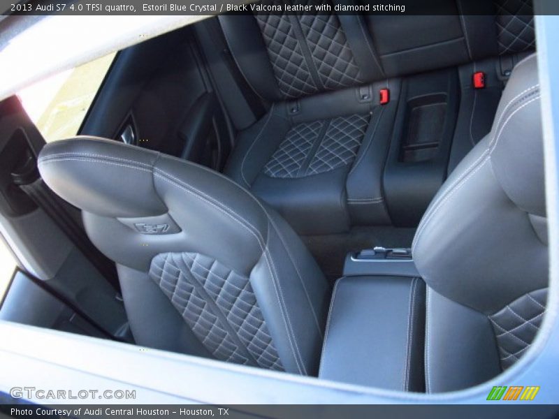 Rear Seat of 2013 S7 4.0 TFSI quattro