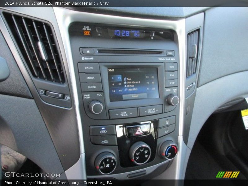 Phantom Black Metallic / Gray 2014 Hyundai Sonata GLS
