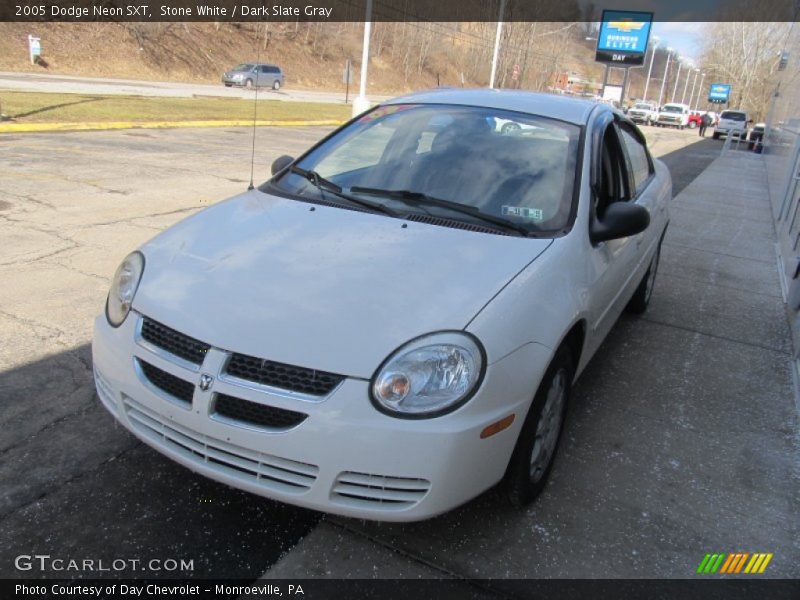 Stone White / Dark Slate Gray 2005 Dodge Neon SXT