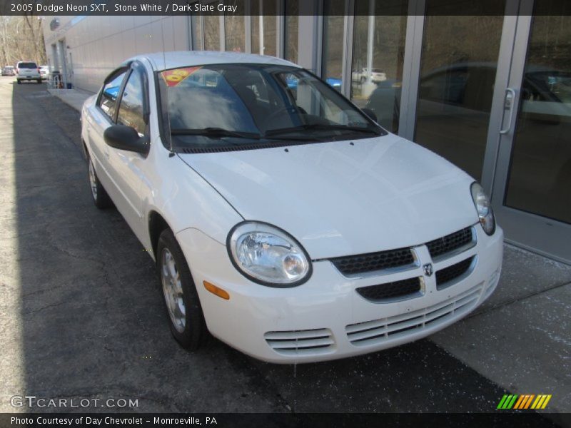 Stone White / Dark Slate Gray 2005 Dodge Neon SXT