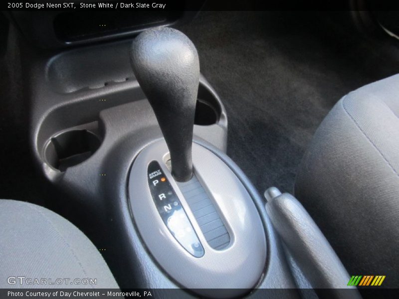 Stone White / Dark Slate Gray 2005 Dodge Neon SXT