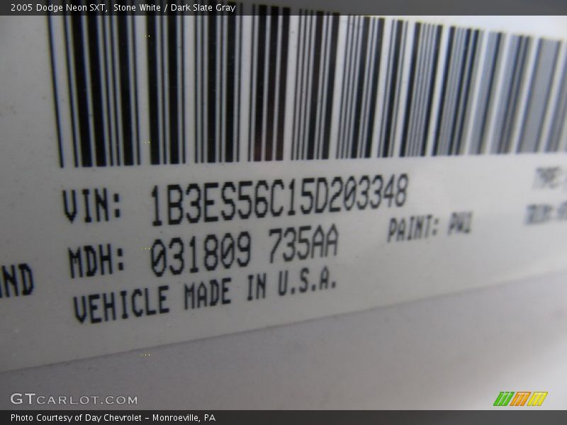 Stone White / Dark Slate Gray 2005 Dodge Neon SXT