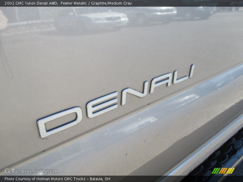 Pewter Metallic / Graphite/Medium Gray 2001 GMC Yukon Denali AWD