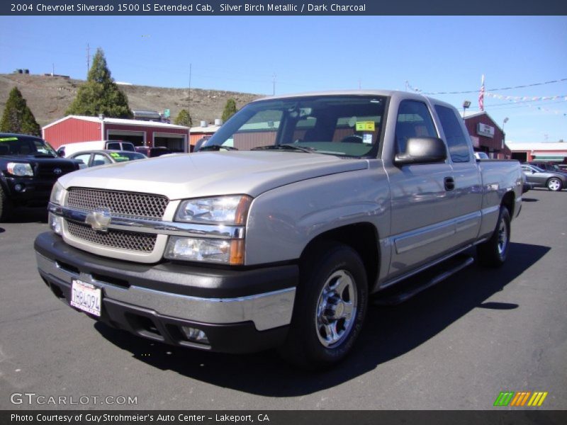 Silver Birch Metallic / Dark Charcoal 2004 Chevrolet Silverado 1500 LS Extended Cab