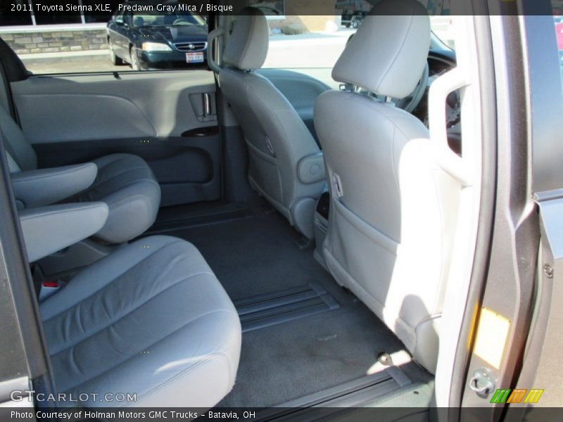 Predawn Gray Mica / Bisque 2011 Toyota Sienna XLE