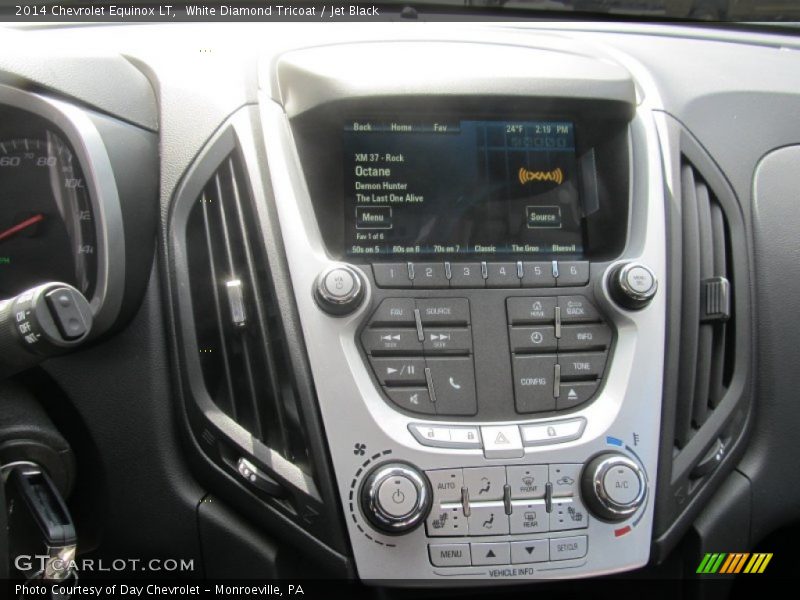 White Diamond Tricoat / Jet Black 2014 Chevrolet Equinox LT