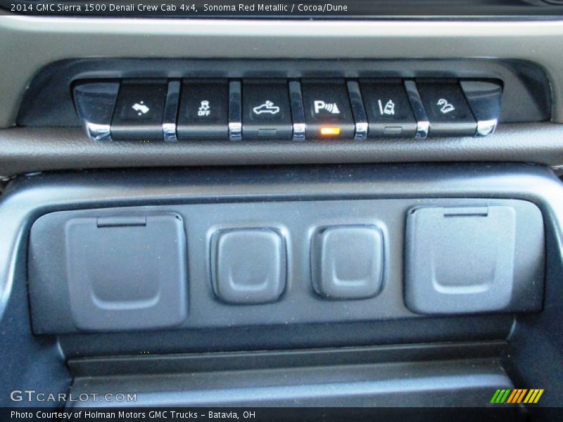 Controls of 2014 Sierra 1500 Denali Crew Cab 4x4